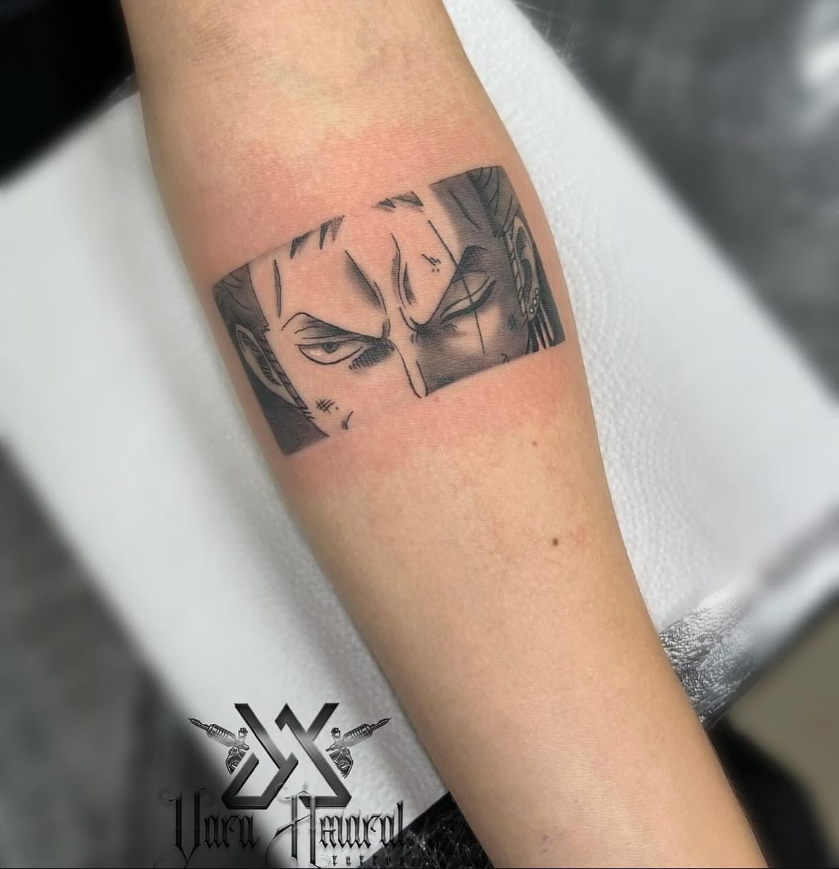Tatuagem realizada por Yara Amaral